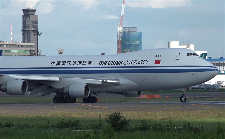 北屯空运郑州机场快递